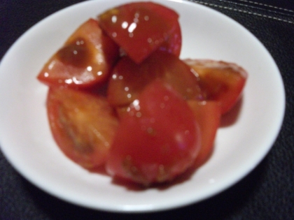 トマトの醤油麹和え