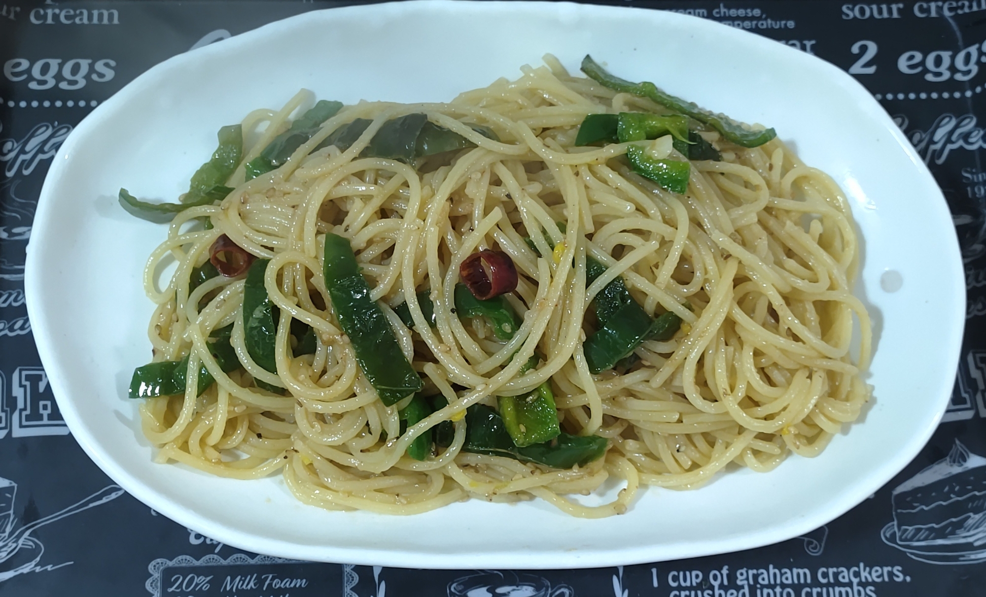 神戸牛ふりかけで ピーマンのパスタ レシピ 作り方 By さくたん72 楽天レシピ 神戸牛ふりかけで ピーマンのパスタ レシピ 作り方 By さくたん72 楽天レシピ