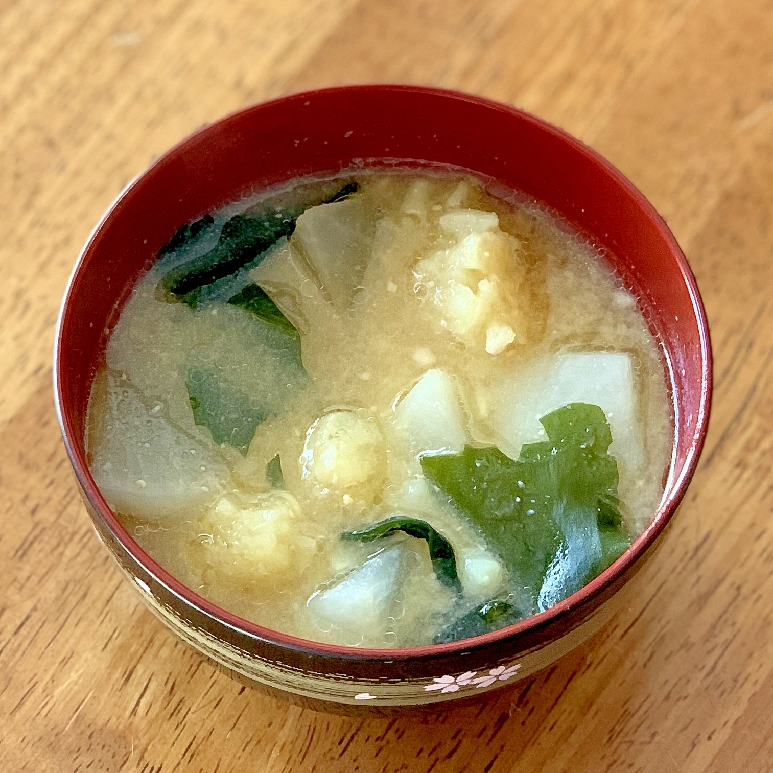 大根とハッシュドポテトの味噌煮