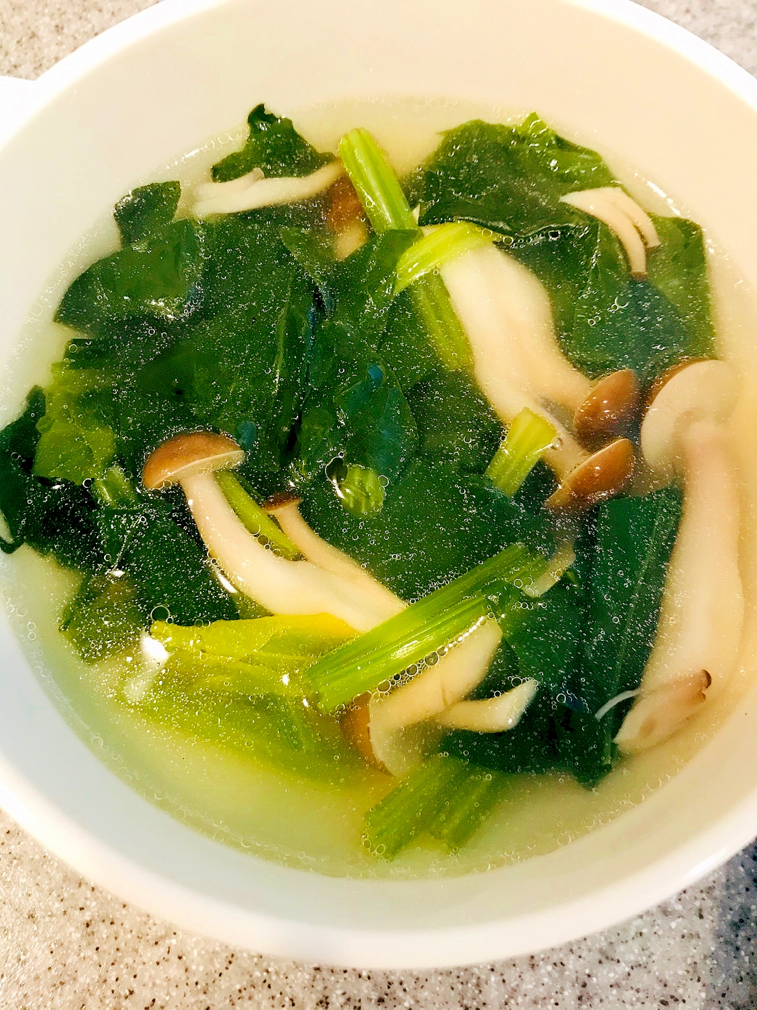 ほうれん草としめじのスープ レシピ 作り方 By Coffeelake 楽天レシピ