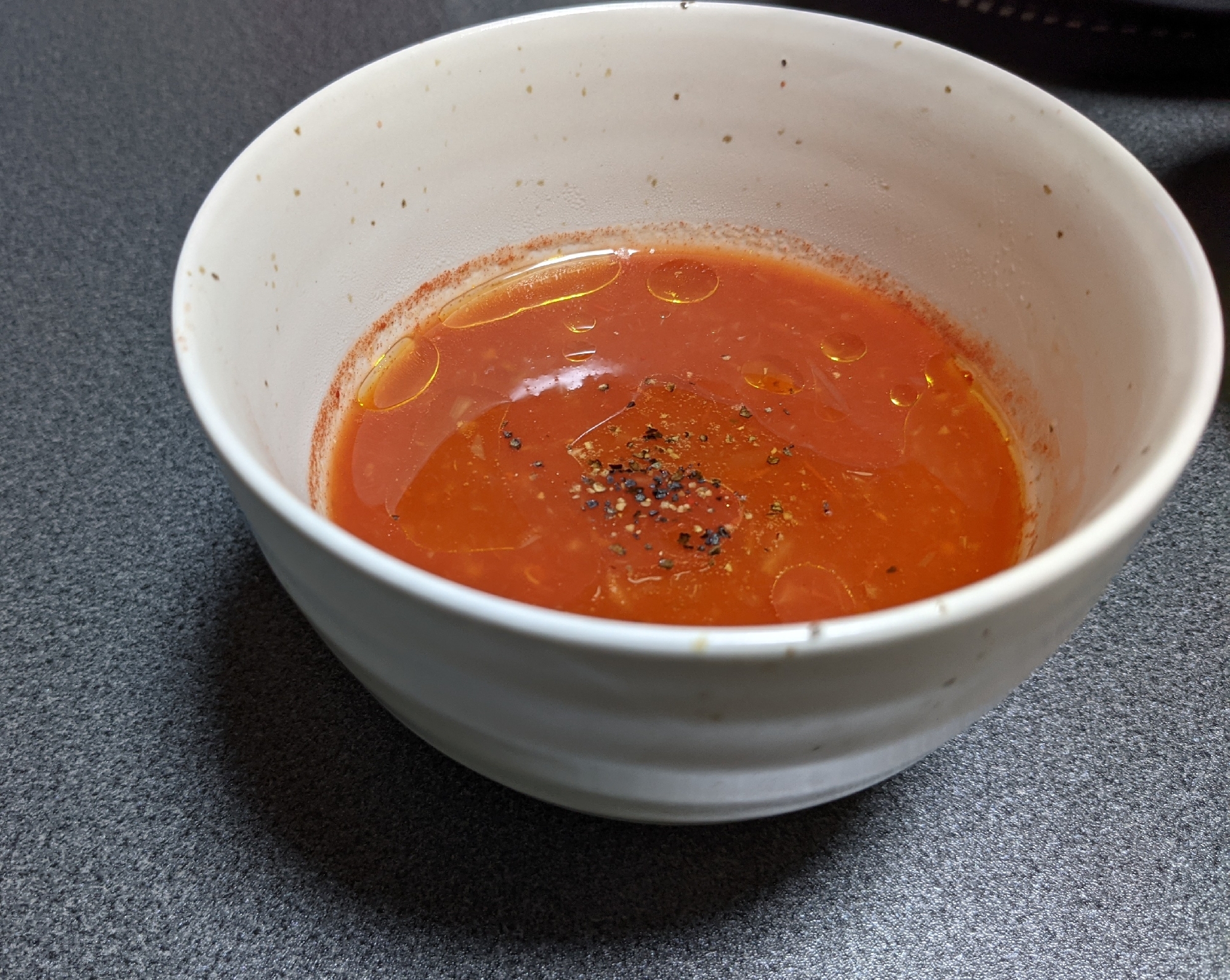 素朴なトマトスープ