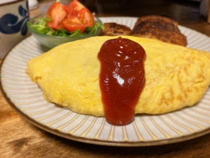 おうちカフェ♪基本のオムライス。包み方のコツも♪