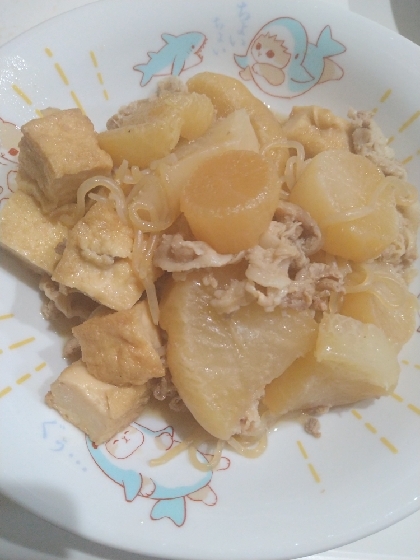 豚肉と大根と厚揚げと糸こんにゃくの煮物♪