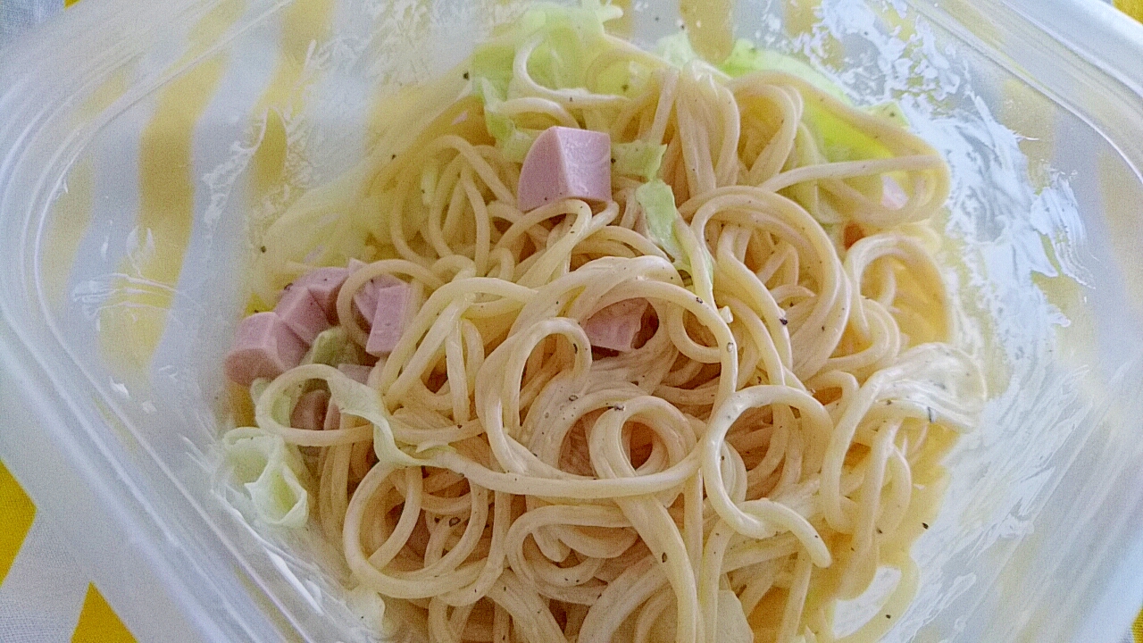 半人前の麺で作るダシダマヨネーズパスタ