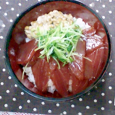 まぐろ納豆の水菜添え丼