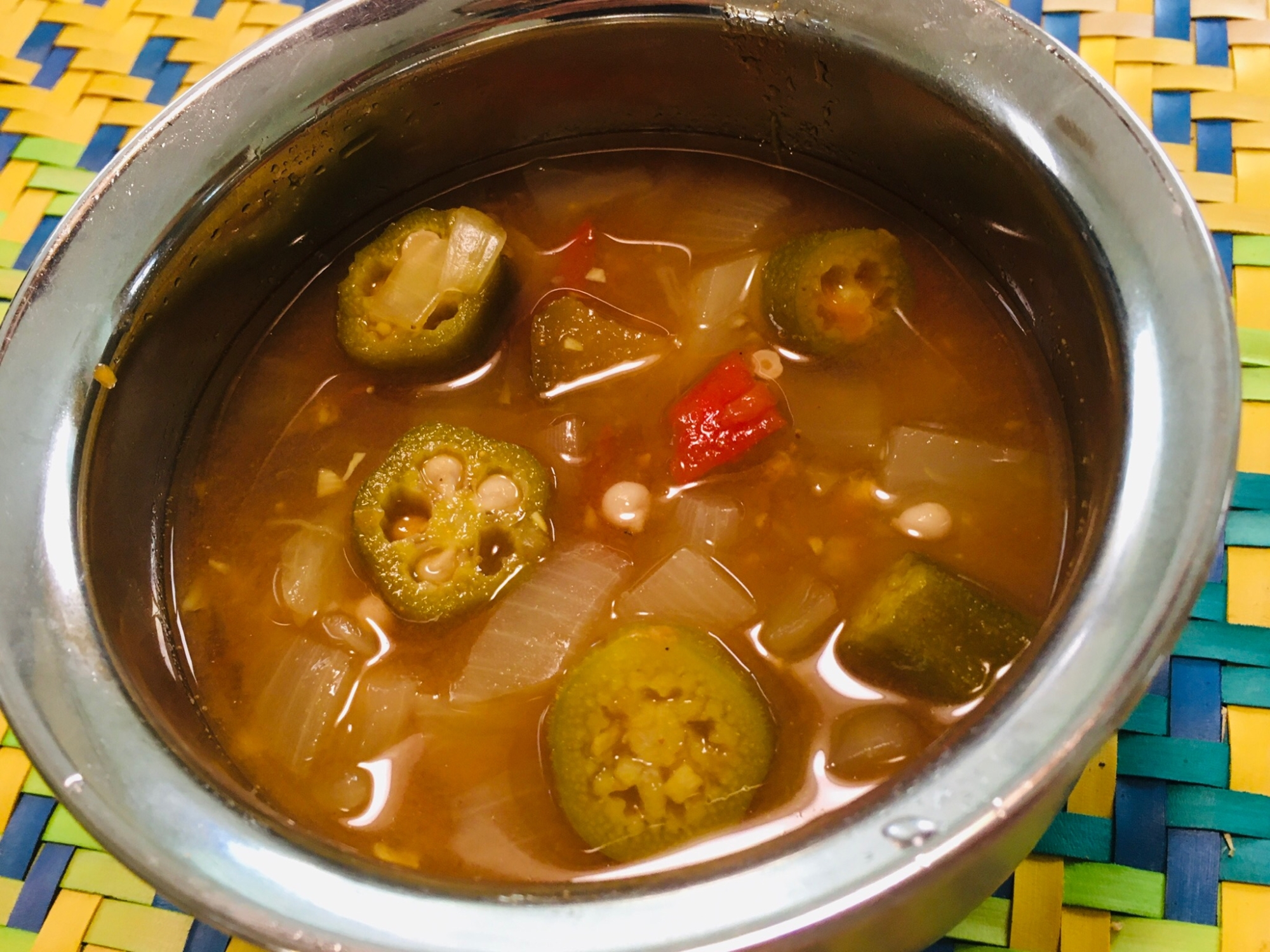 簡単！サンバル風味のベジタブルスープ