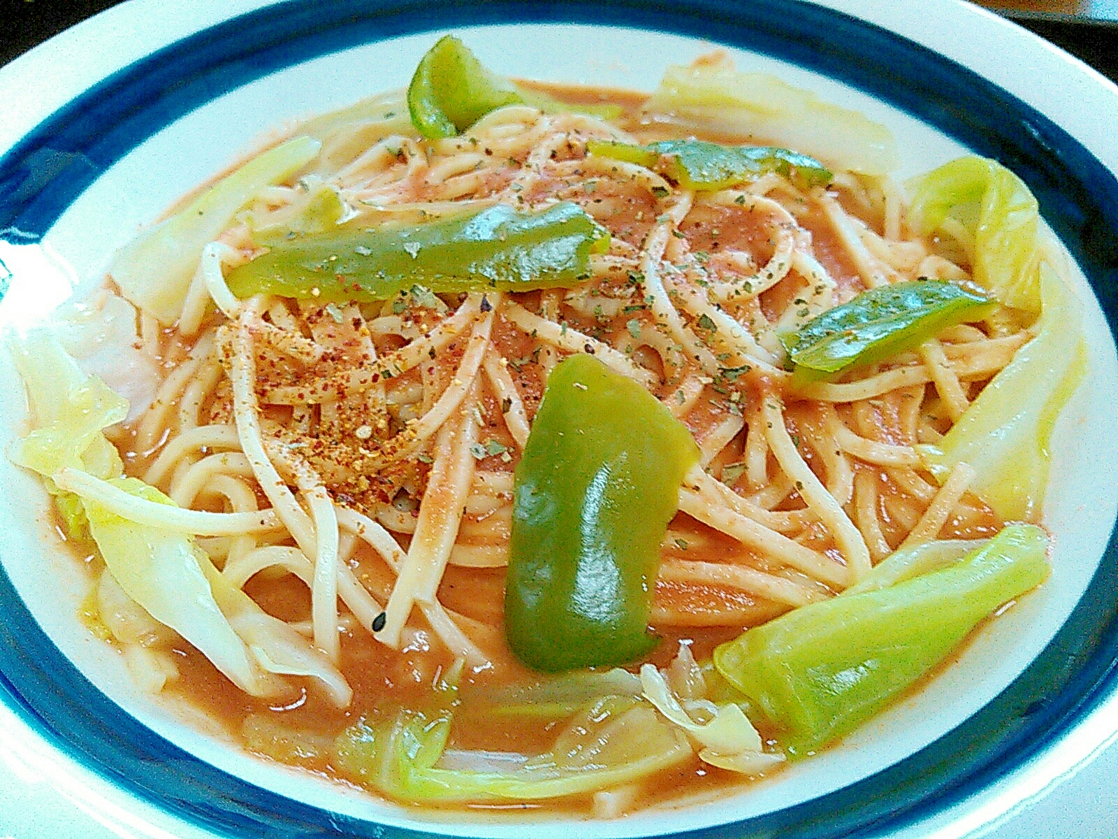 海老のビスクスープ&野菜のパスタ