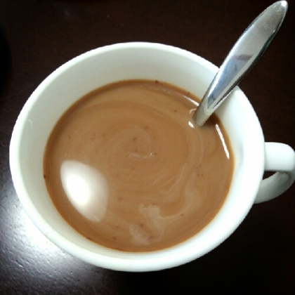 砂糖のかわりにトリュフチョコinコーヒー