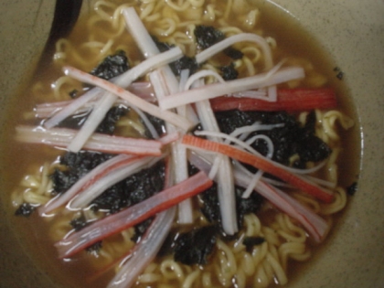 カニカマ＆海苔で冷やしラーメン☆