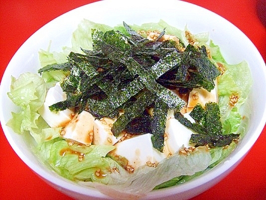 韓国海苔と豆腐のサラダ