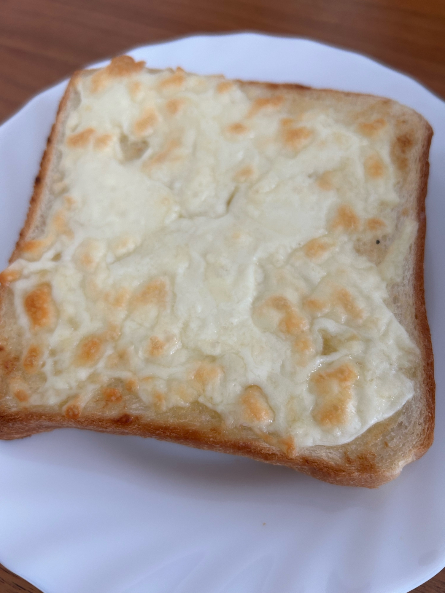 ヨーグルトチーズトースト