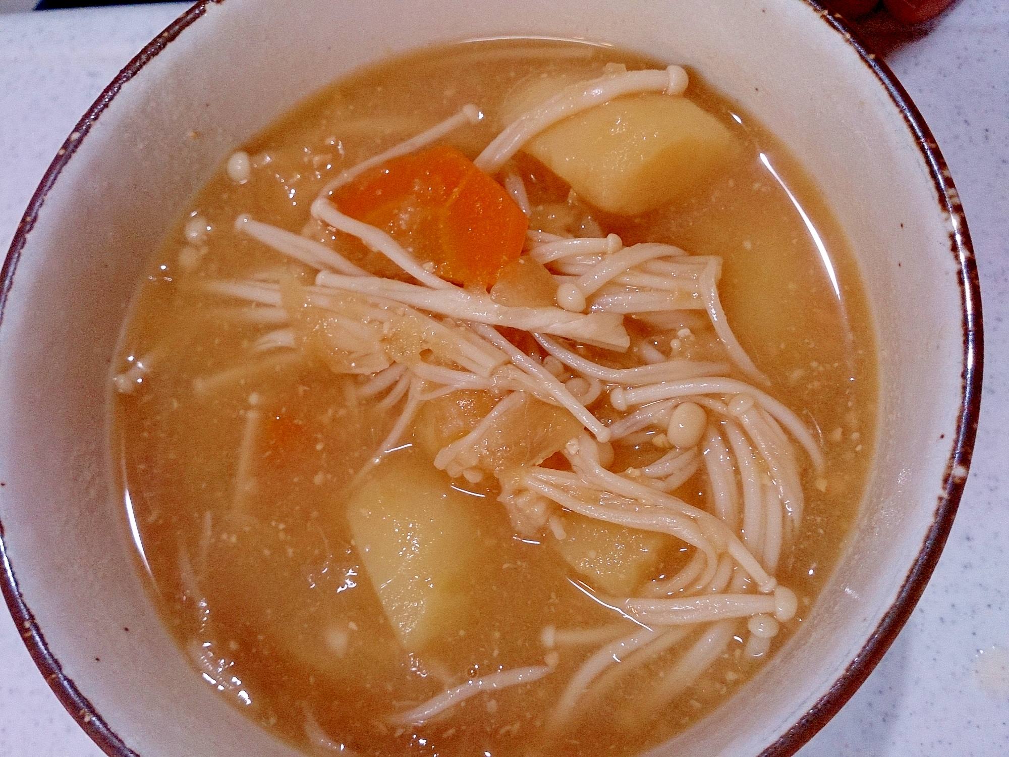 えのきと定番野菜の味噌汁(圧力鍋)