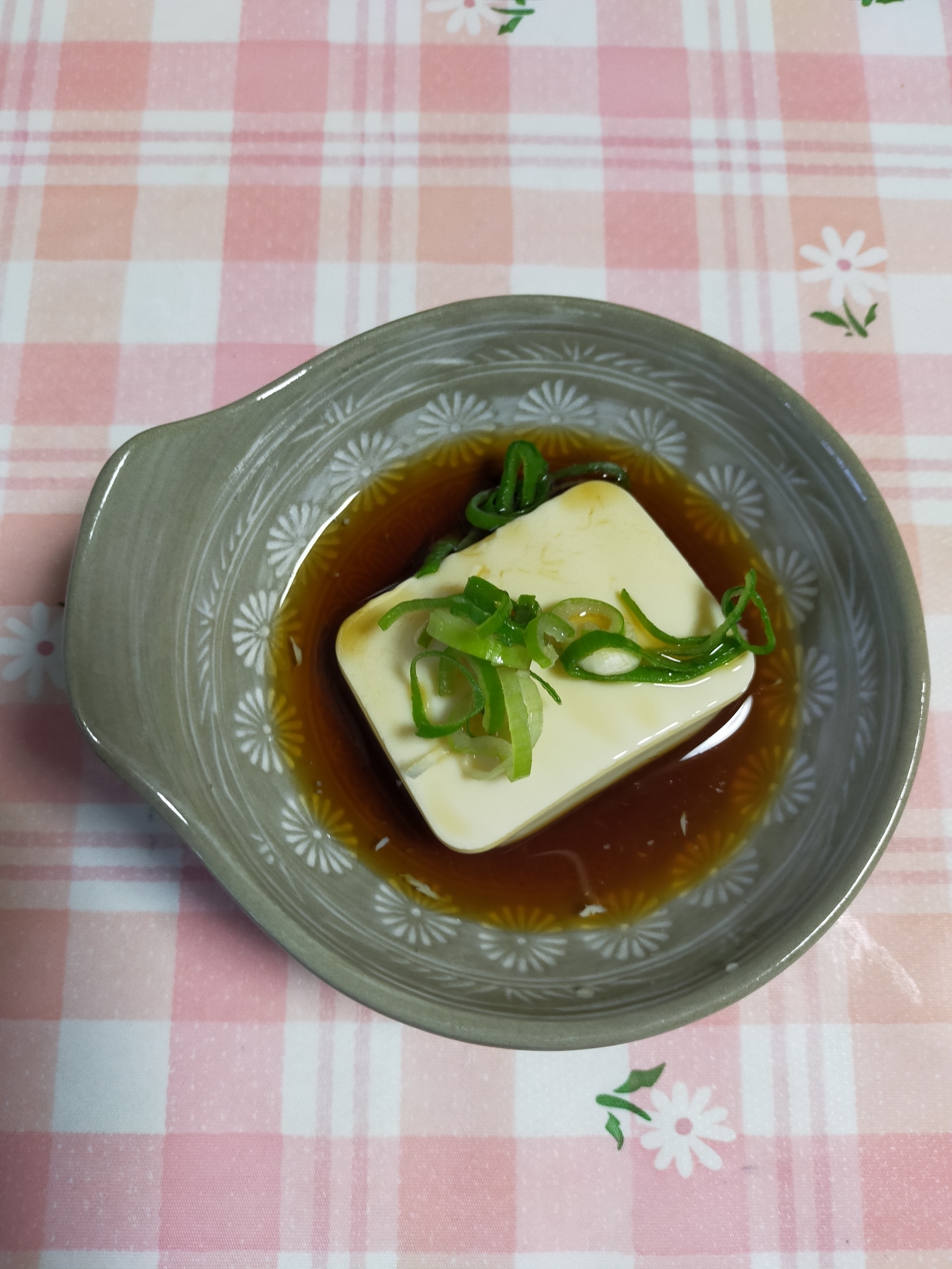 湯豆腐の温め方を変えるだけ！ふわっふわ湯豆腐