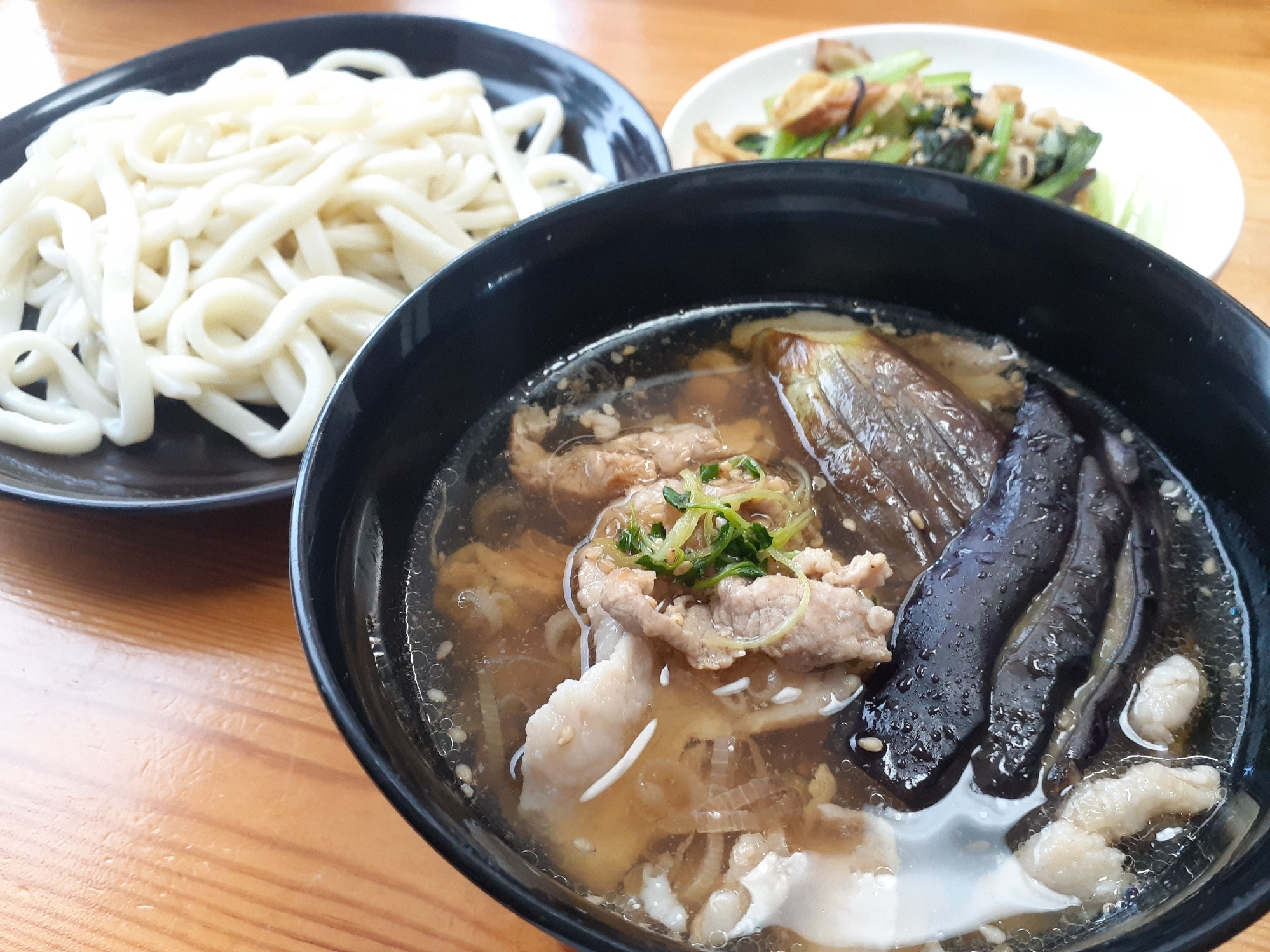 5分で完成！簡単で旨い肉汁うどんのつけ汁！