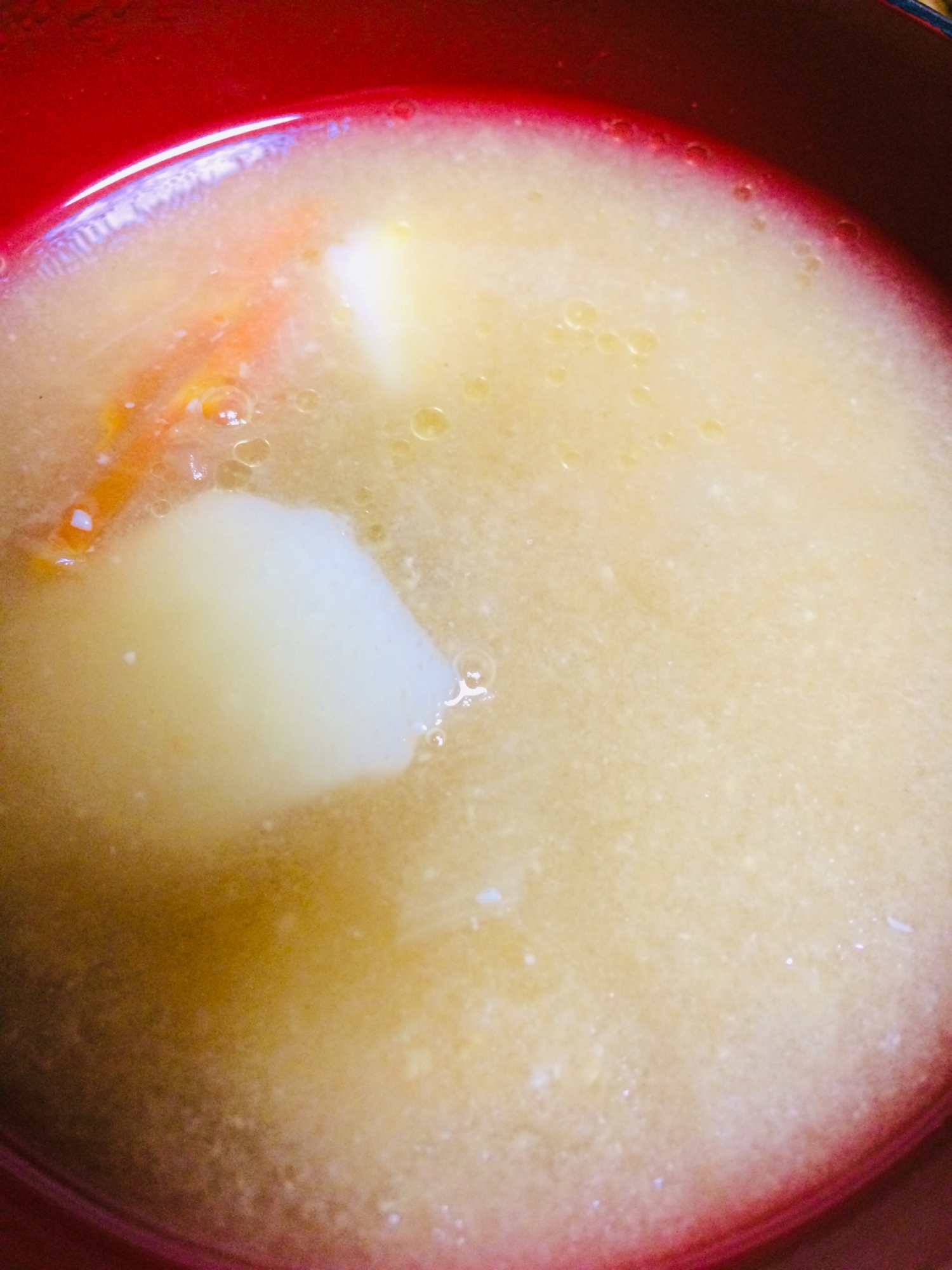 根菜と刻み生姜の味噌汁