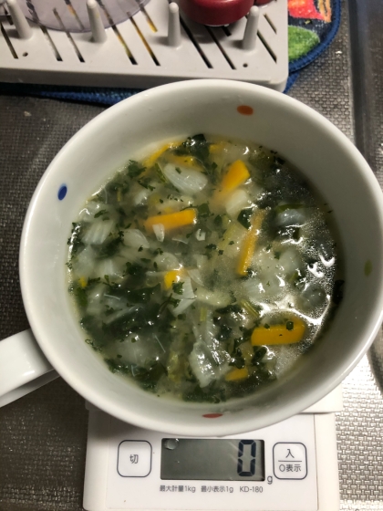 うちも野菜スープうどん
よくやります〜∩^ω^∩！
美味しいですよね♪♪