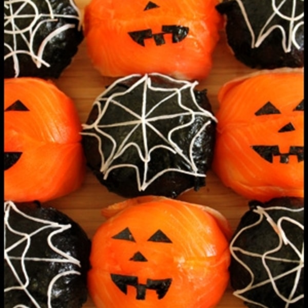 ハロウィンに カボチャおばけとクモの巣おにぎり レシピ 作り方 By 山本リコピン 楽天レシピ ハロウィンに カボチャおばけとクモの巣おにぎり レシピ 作り方 By 山本リコピン 楽天レシピ
