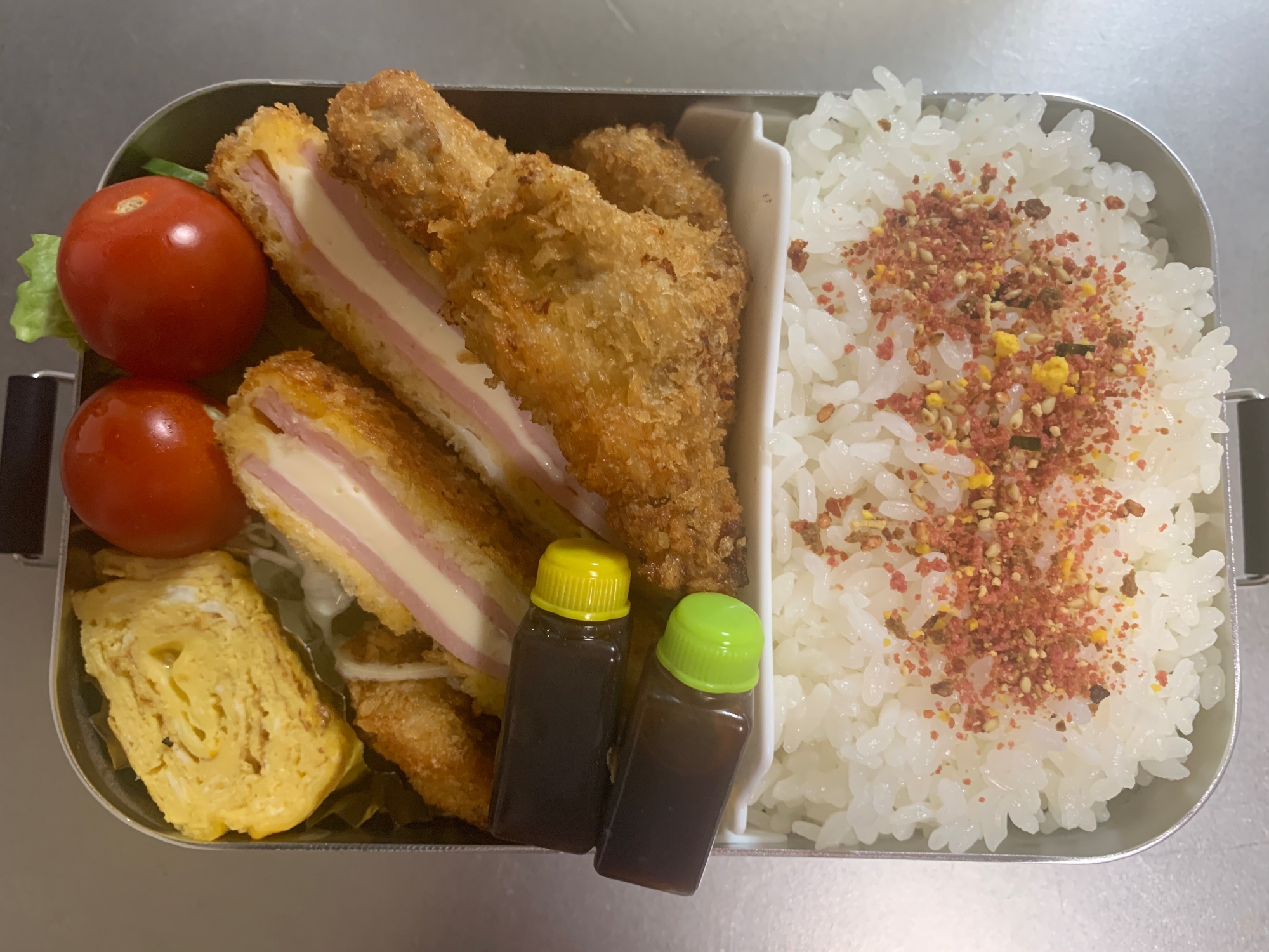 チーズトロッ分厚いハムカツ弁当