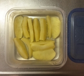 砂糖なし レンジで簡単 あま い煮りんご レシピ 作り方 By ひらりぃー 楽天レシピ