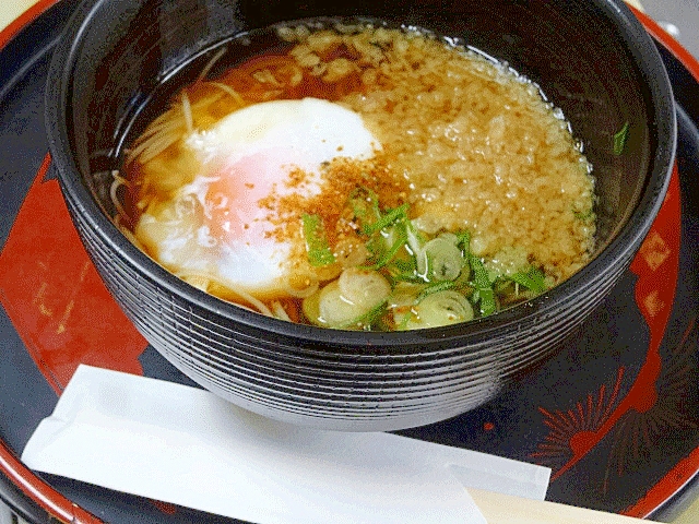 お腹に優しい♪　「温玉にゅうめん」