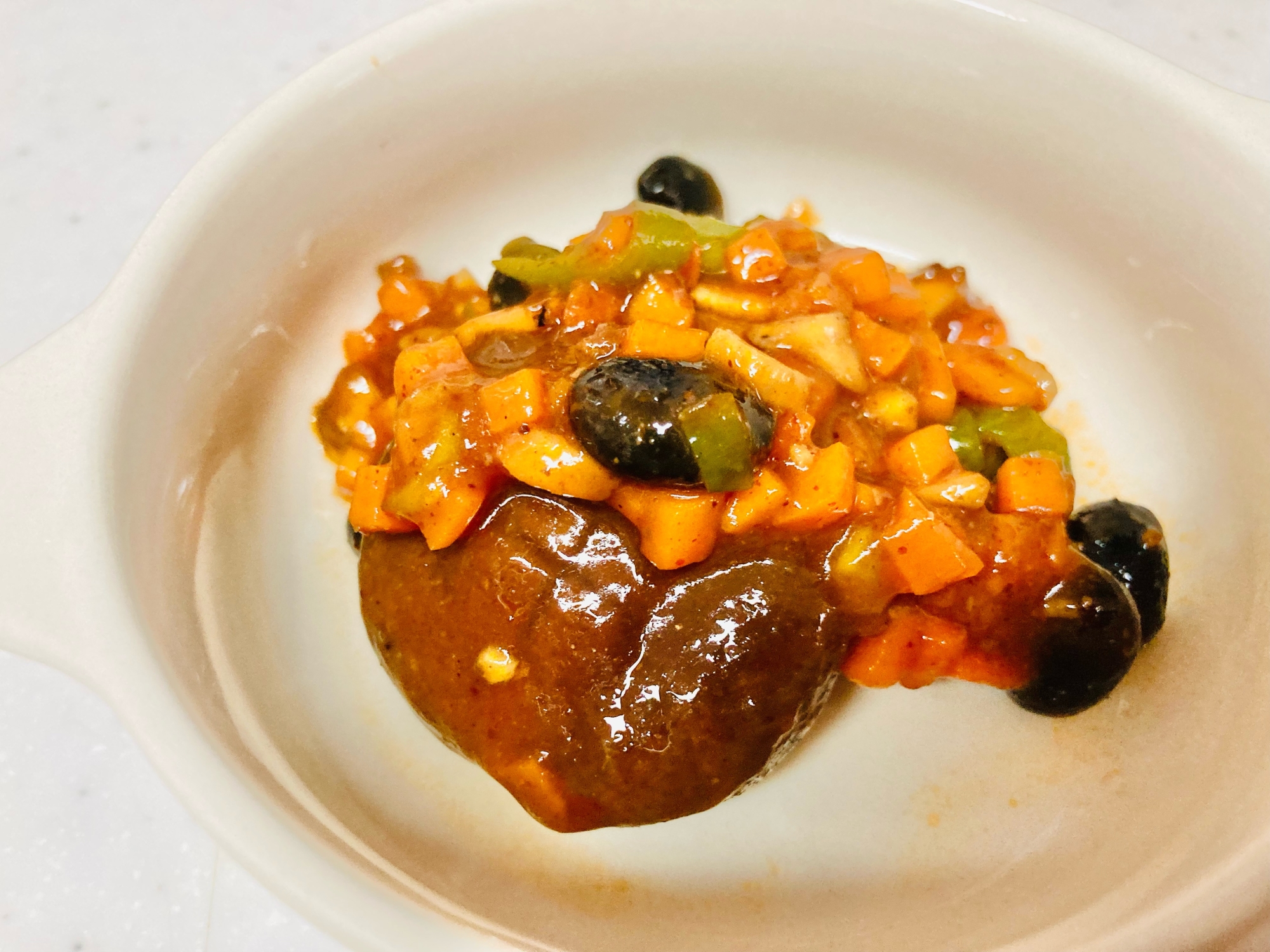 ゴロゴロしいたけのトマト煮