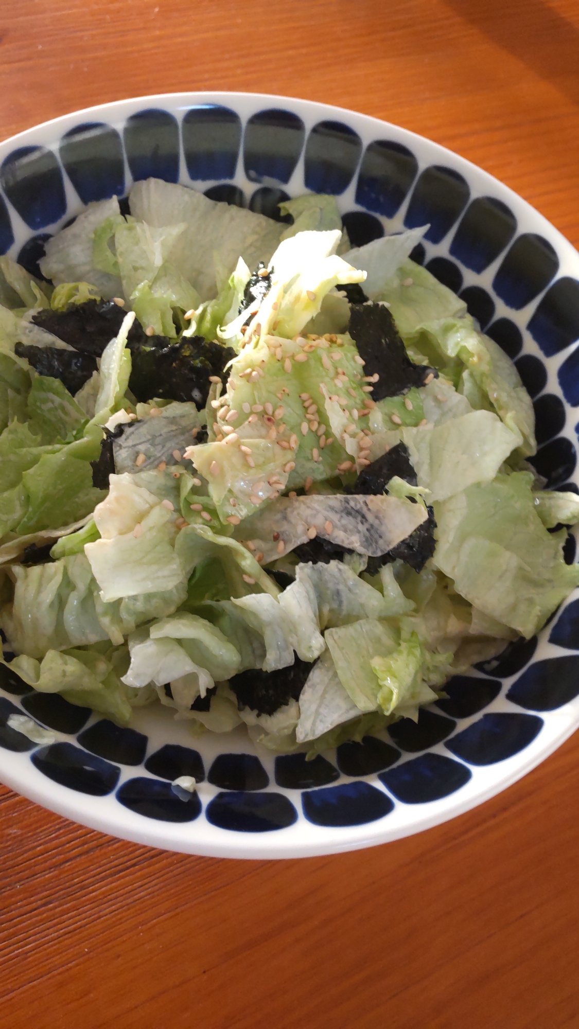 レタスと海苔のマヨ醤油サラダ☆