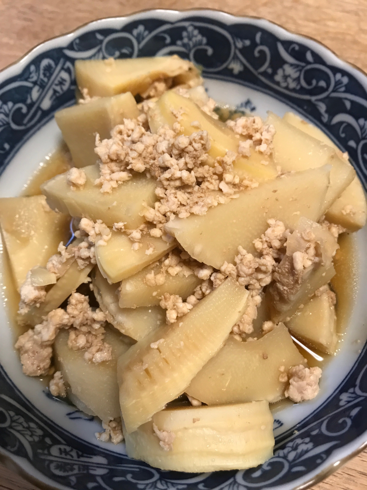 タケノコと鶏ひき肉の煮物