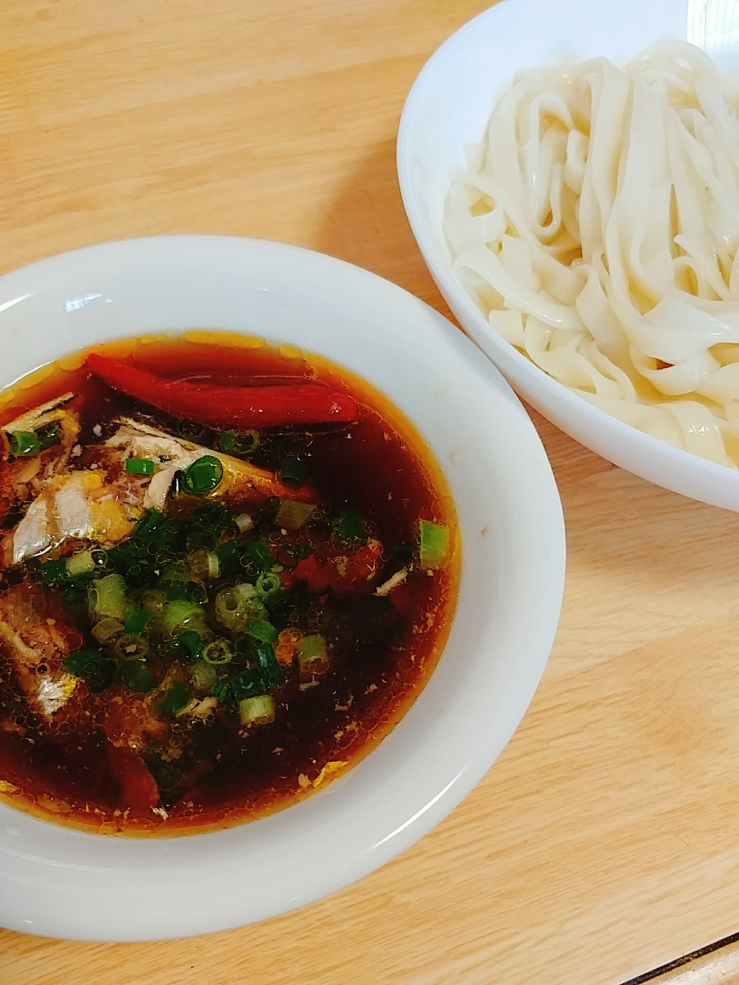 鰯油漬けでピリ辛つけきしめん