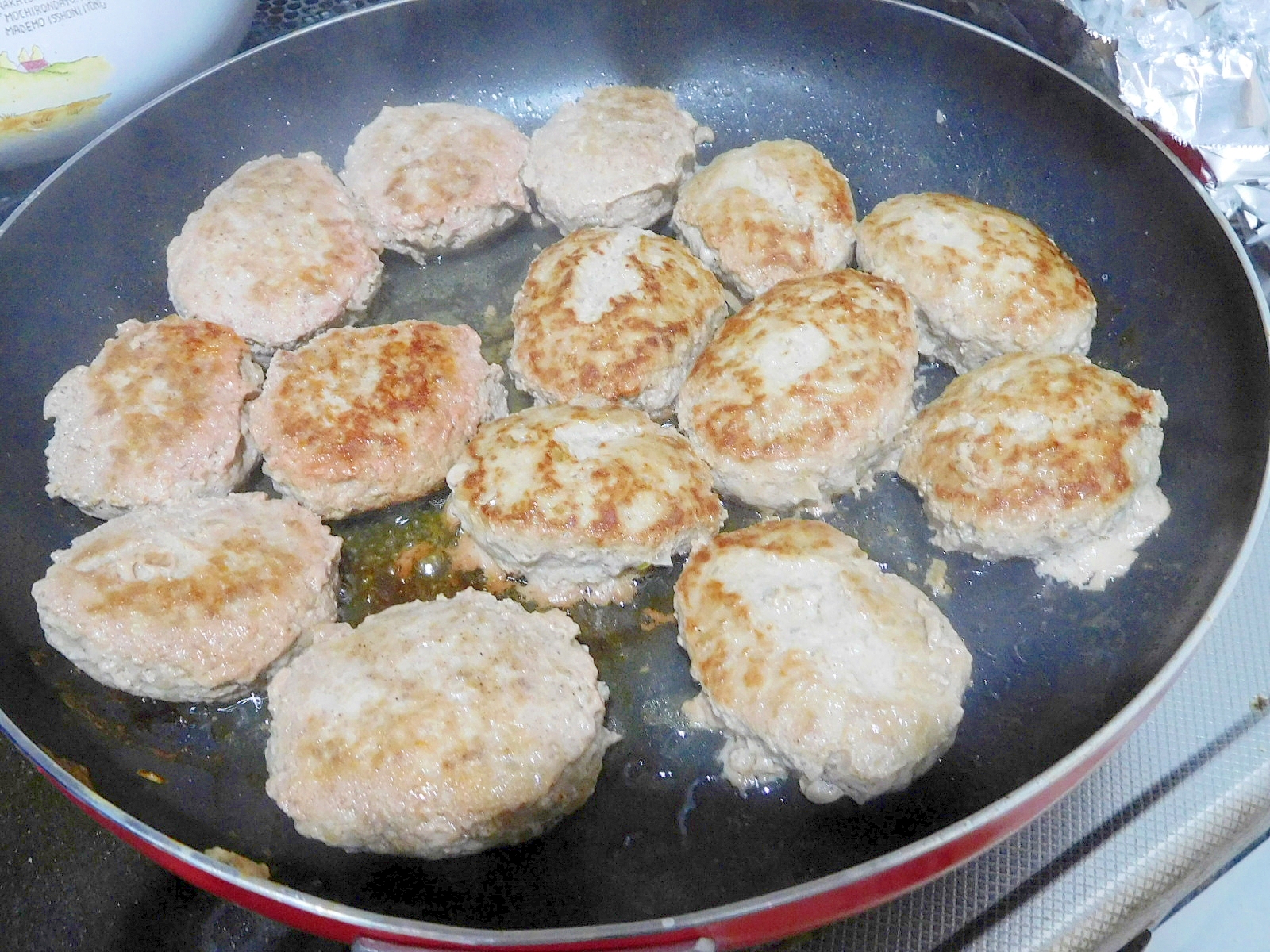 ひき肉600ℊ分のハンバーグを 1回で焼く２０ レシピ 作り方 By だんご7 楽天レシピ