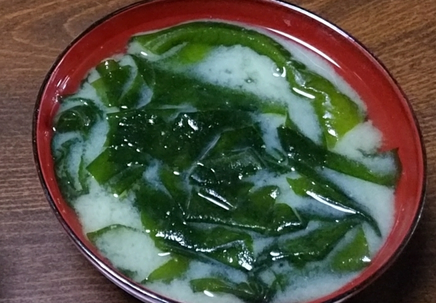 生ワカメの味噌汁 レシピ 作り方 By のん786 楽天レシピ 生ワカメの味噌汁 レシピ 作り方 By のん786 楽天レシピ