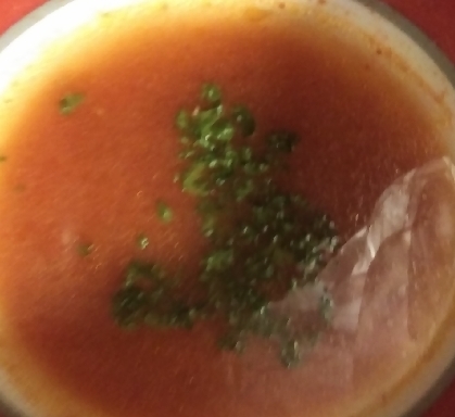 トマトは酸味が有りスープは飲みにくいのかと思ったら、ススッ～と入り美味しかったです。リピします！