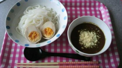 変わったつけ麺が食べたくて、こちらのレシピを見つけて作ってみました。美味しかったです～今度はお蕎麦でも作ってみようと思います。