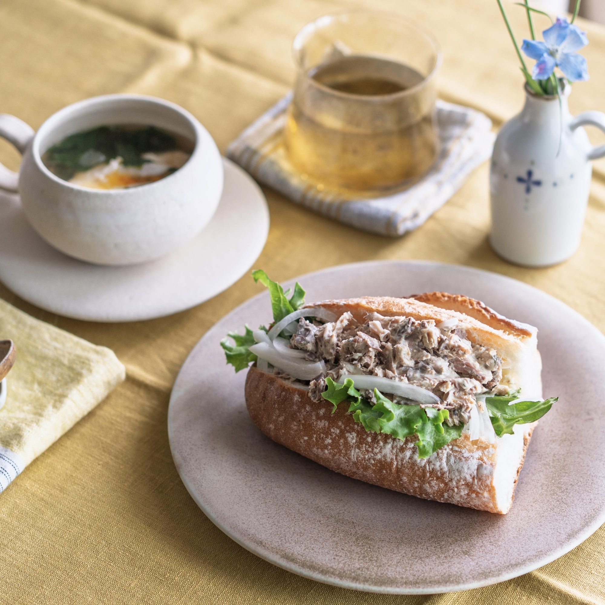 さば缶のサンドイッチ&さば缶の落とし卵スープ