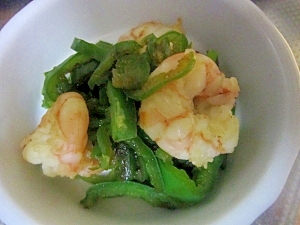 エビとピーマンの簡単炒め レシピ 作り方 By Libre 楽天レシピ