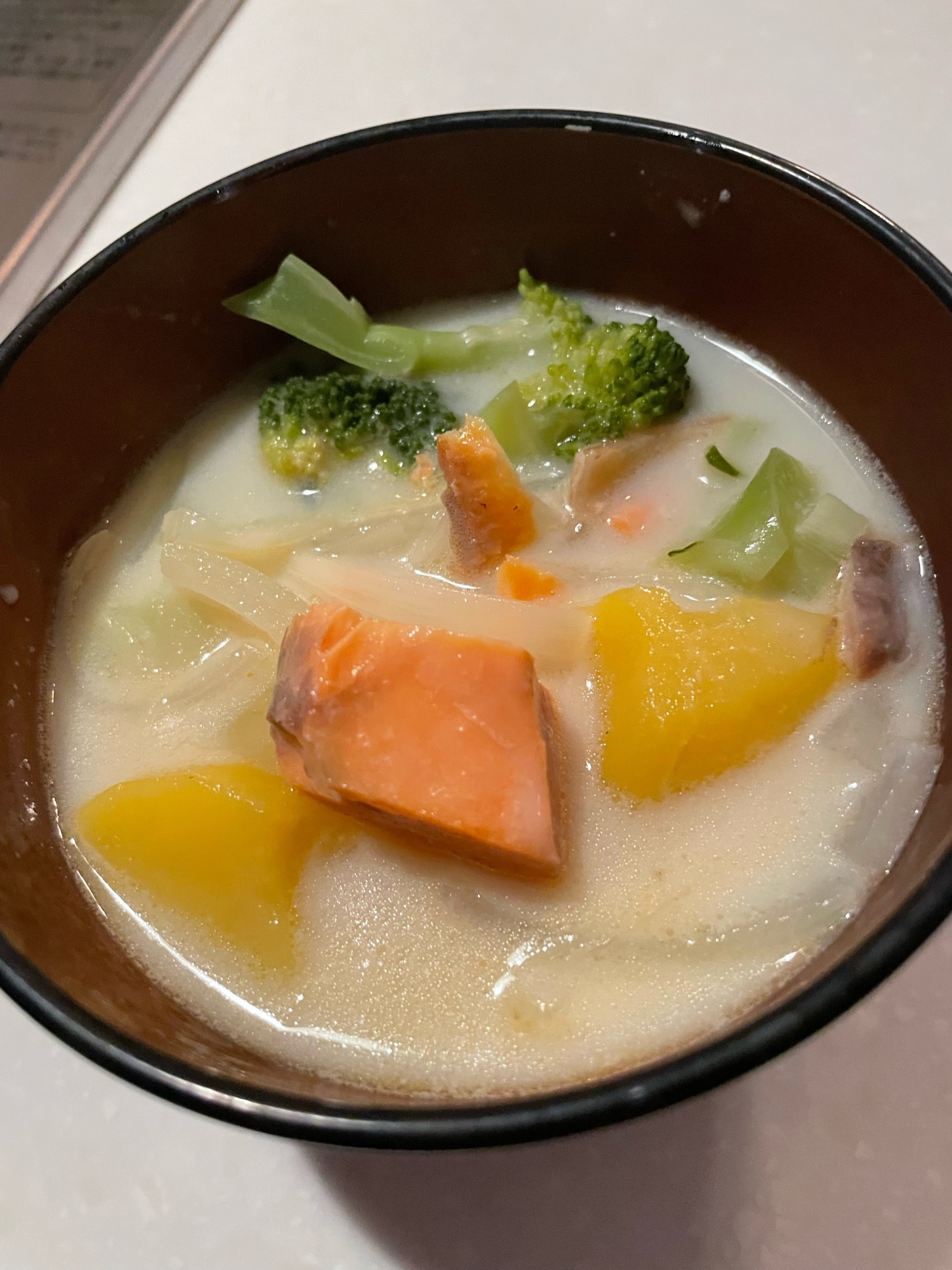 塩鮭で作るフィンランド風スープ