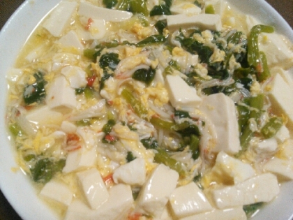旦那がこのクソ暑いのに温かい素麺が食べたいって言うので作りました～(^｡^)とても美味しかったです～(^^)具沢山なのでいいですね～(*^▽^*)