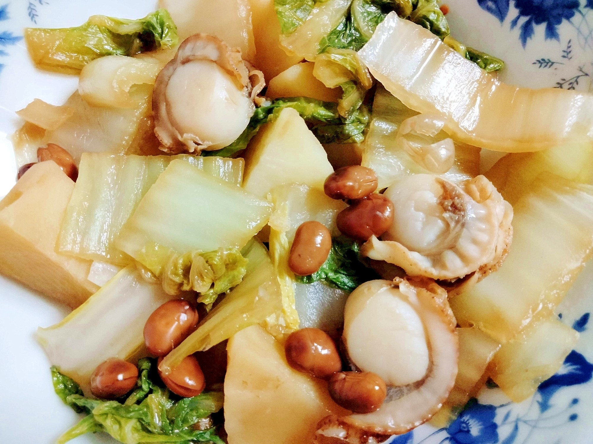 ホタテと芋・豆・野菜の煮物