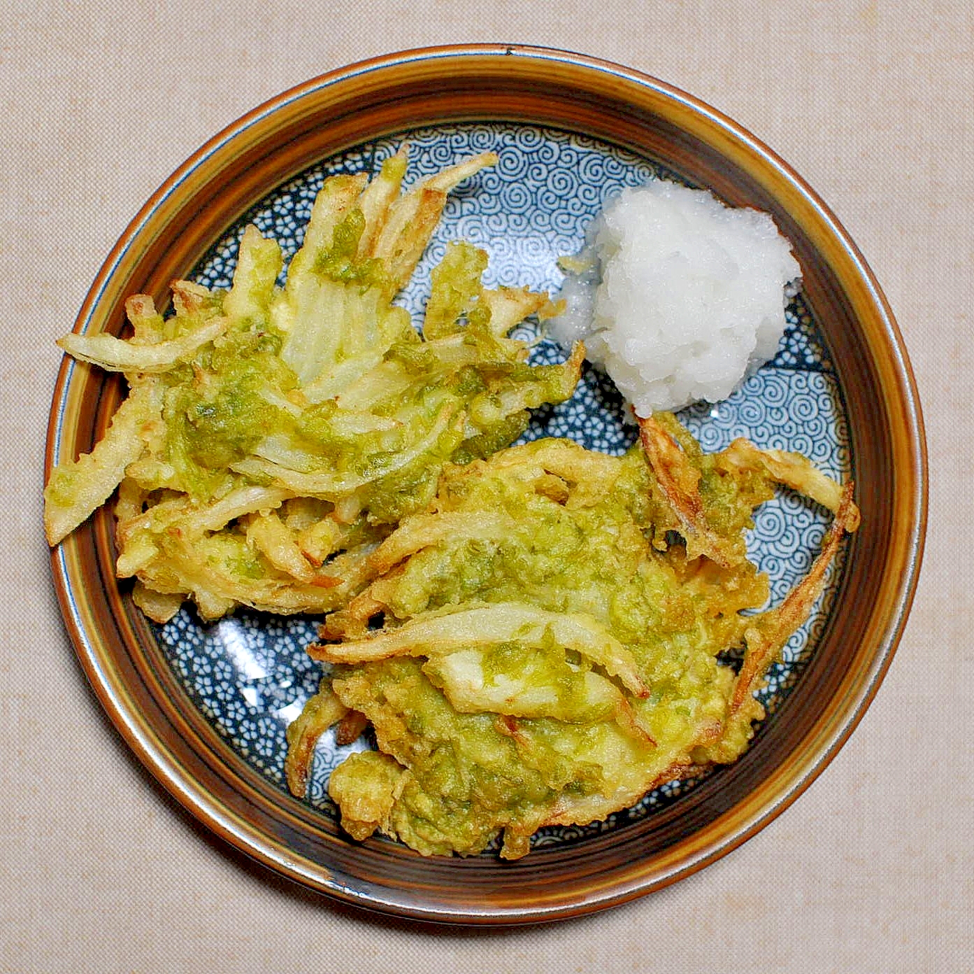 あおさと新玉ねぎのかき揚げ レシピ 作り方 By Taka5chan 楽天レシピ あおさと新玉ねぎのかき揚げ レシピ 作り方 By Taka5chan 楽天レシピ