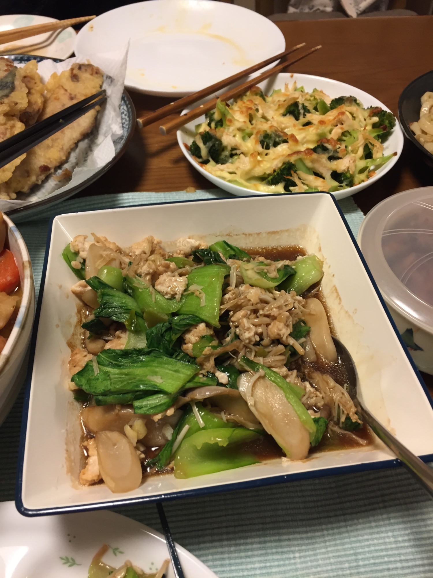 青梗菜とキノコの炒め物