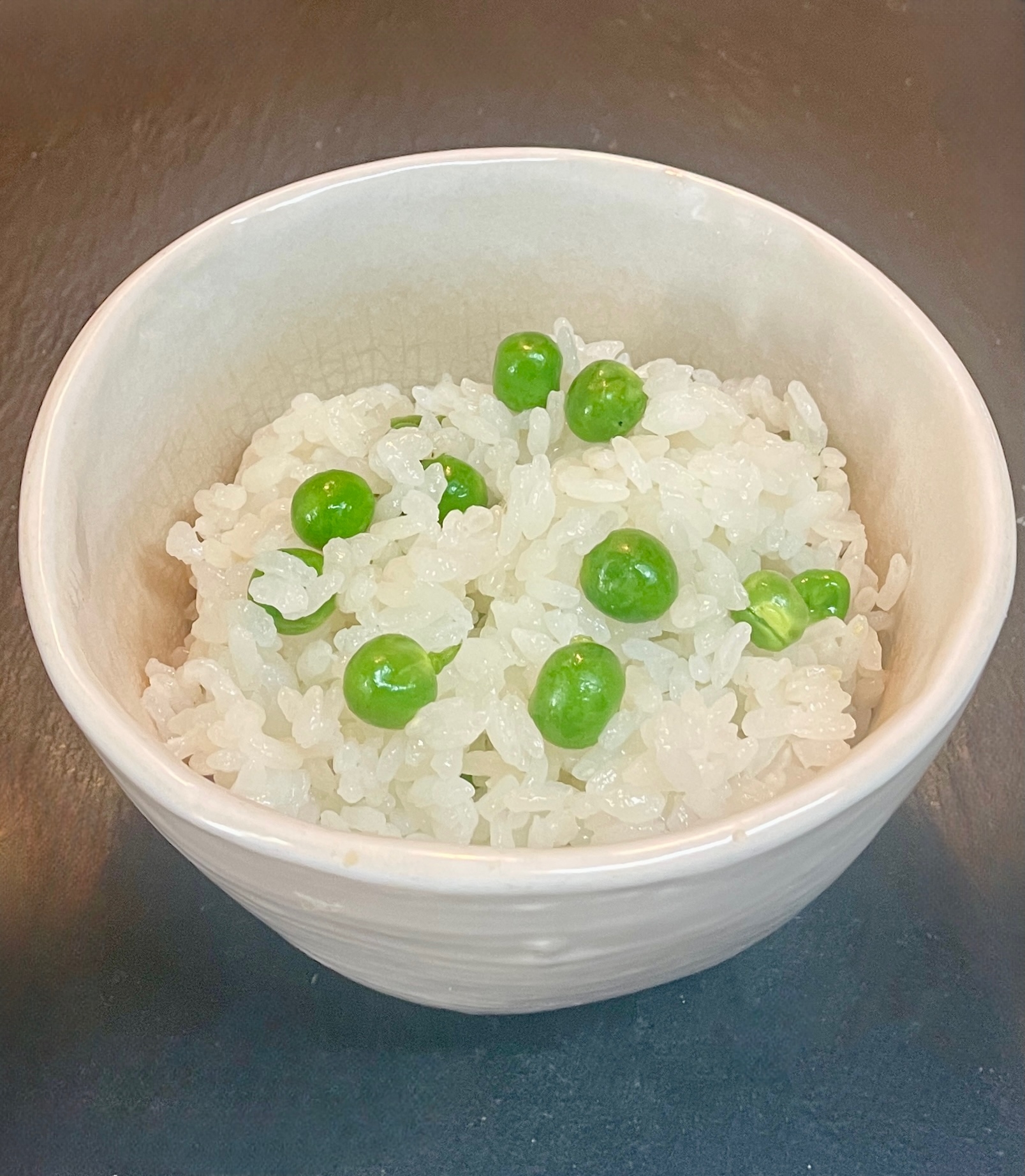 下茹で無しで色鮮やか♡グリーンピースの豆ごはん
