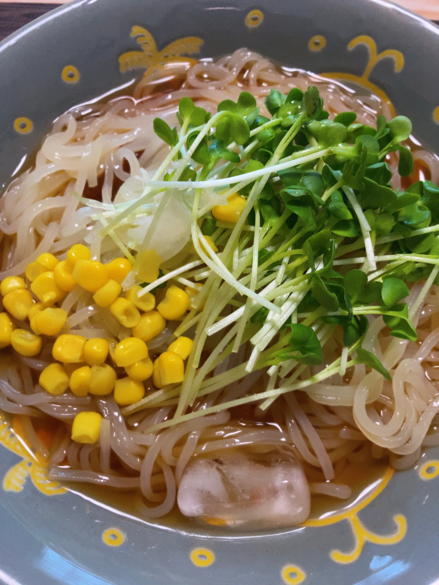 めんつゆで冷麺