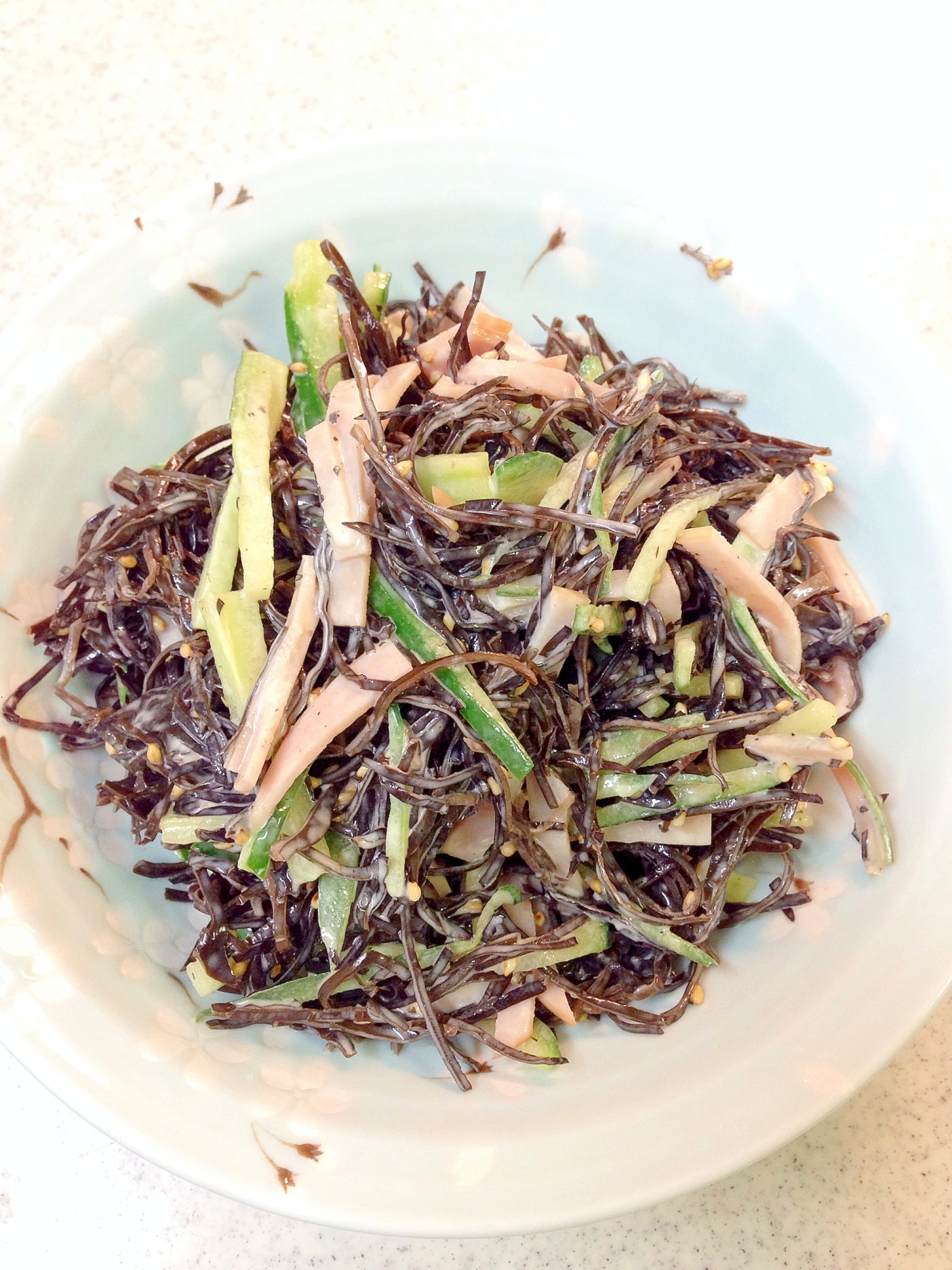 あらめとハムのマヨネーズ和え レシピ 作り方 By 愛犬777 楽天レシピ あらめとハムのマヨネーズ和え レシピ 作り方 By 愛犬777 楽天レシピ