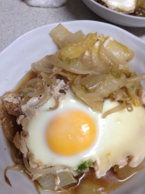 白菜と油揚げの玉子落とし煮