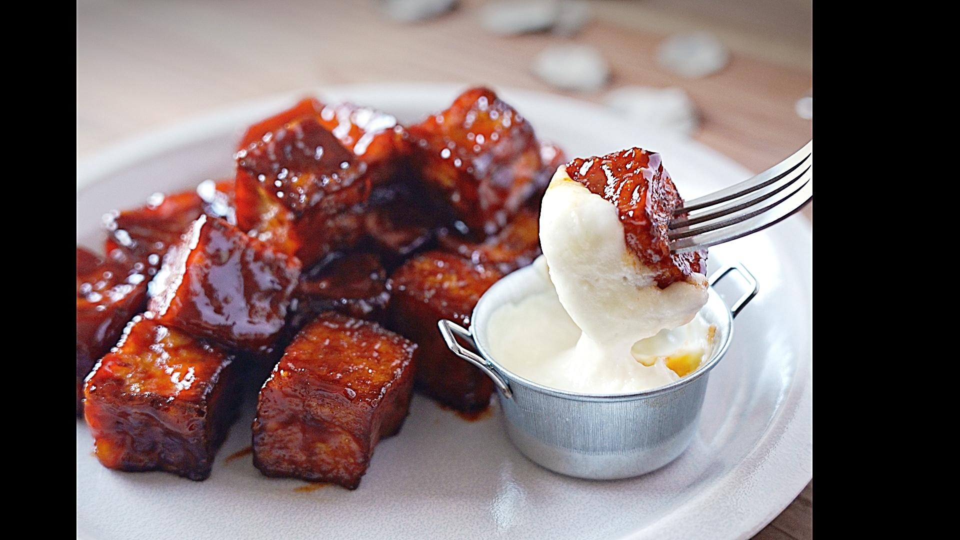 揚げて絡めるだけ!厚揚げのヤンニョムチキン風♫