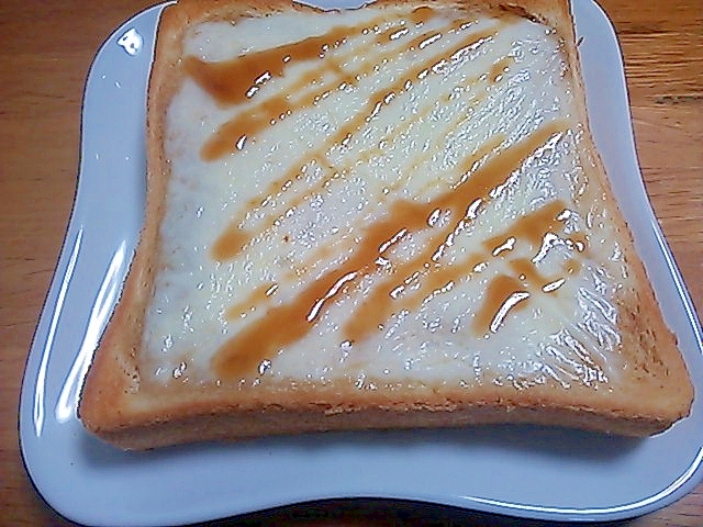 黒蜜チーズトースト(^^) 甘しょっぱくて美味