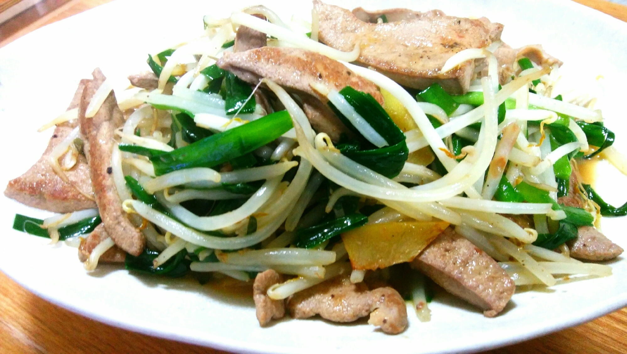 レバニラ炒め‼香味ペーストで!