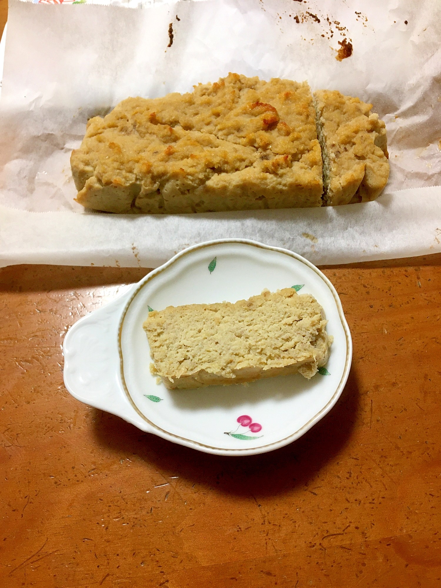 小麦粉不使用♪バナナとおからのケーキ