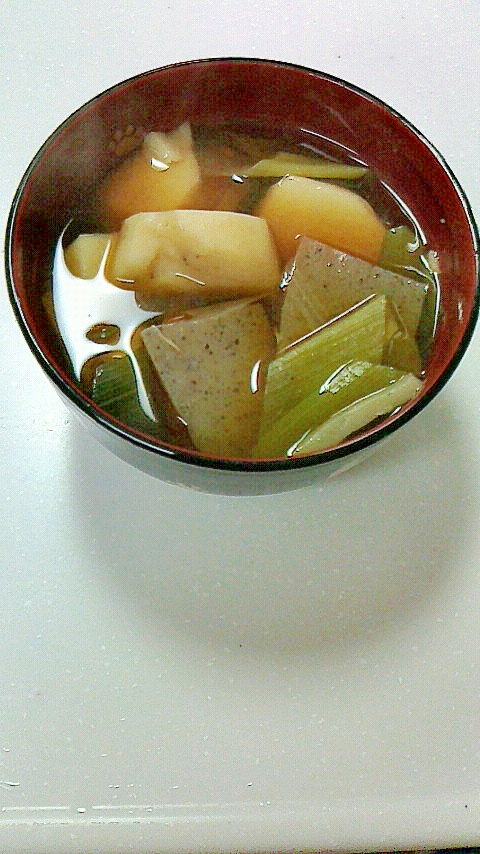 芋煮（山形県郷土料理）