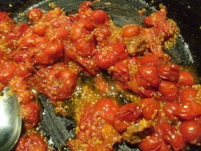 トマト味噌のソース