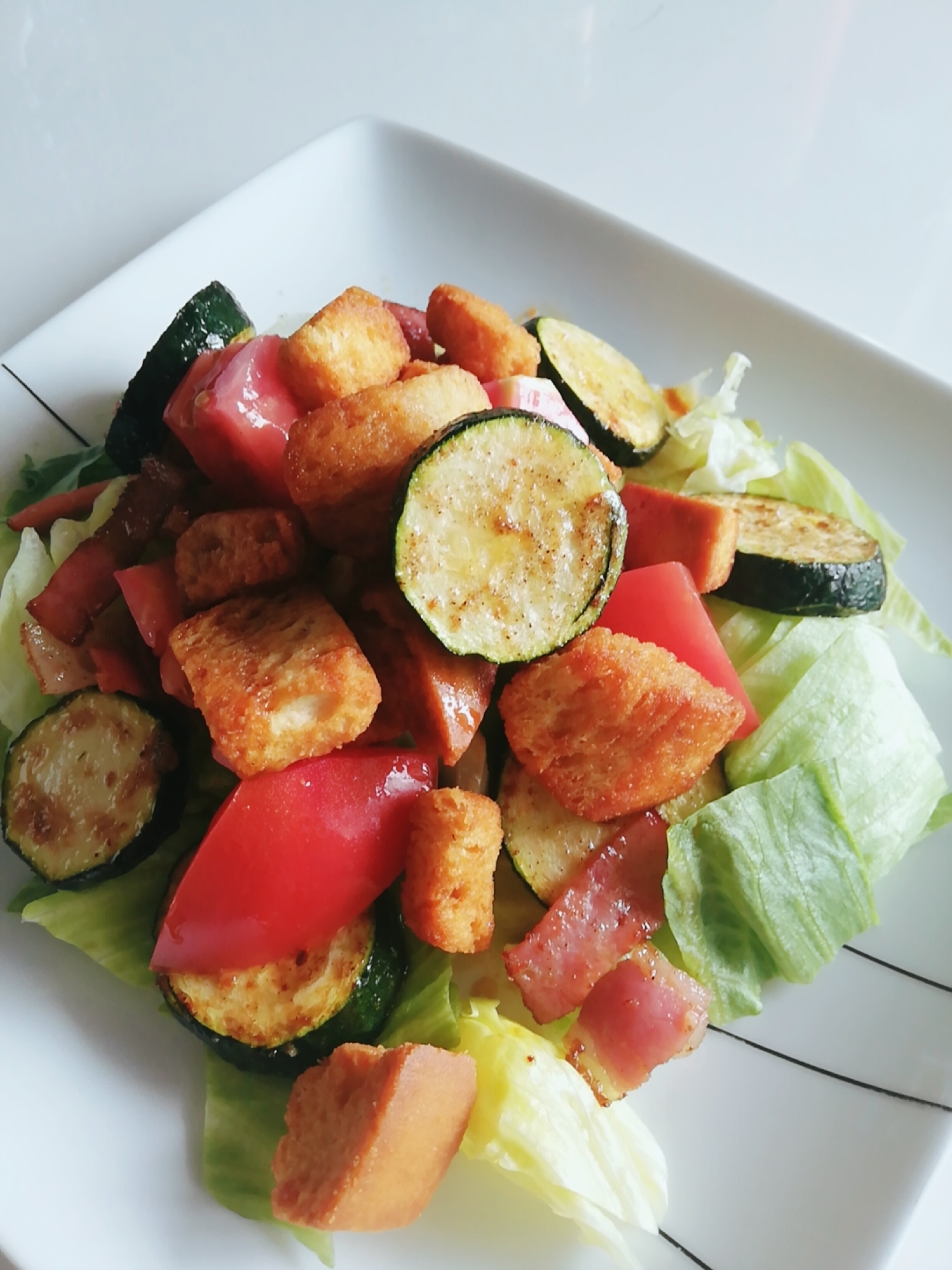 ズッキーニとベーコンのガーリックサラダ レシピ 作り方 By モフィもふぃ 楽天レシピ ズッキーニとベーコンのガーリックサラダ レシピ 作り方 By モフィもふぃ 楽天レシピ